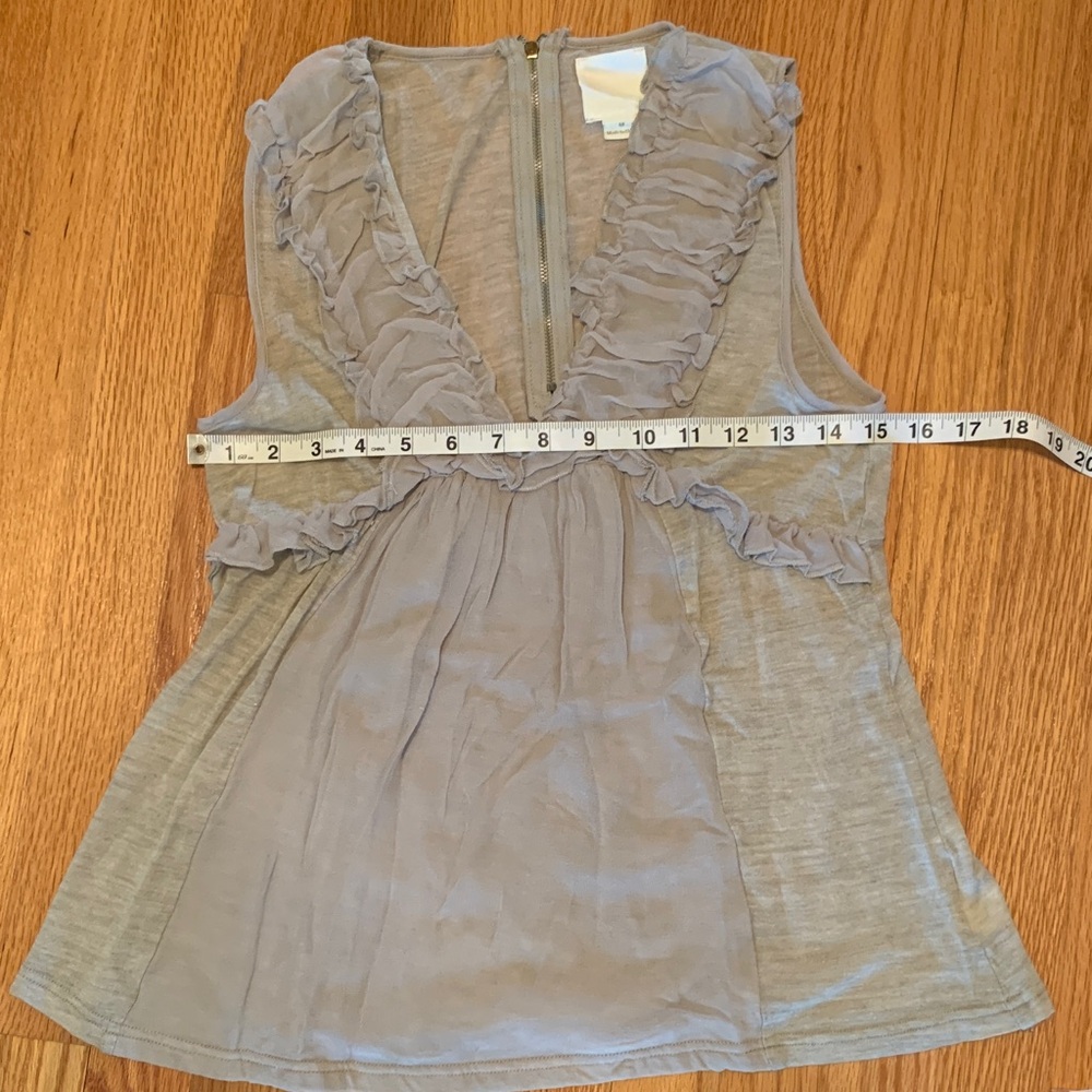 Line & Dot Ruffled V-Neck Blouse in Gray - Picture 6 of 8